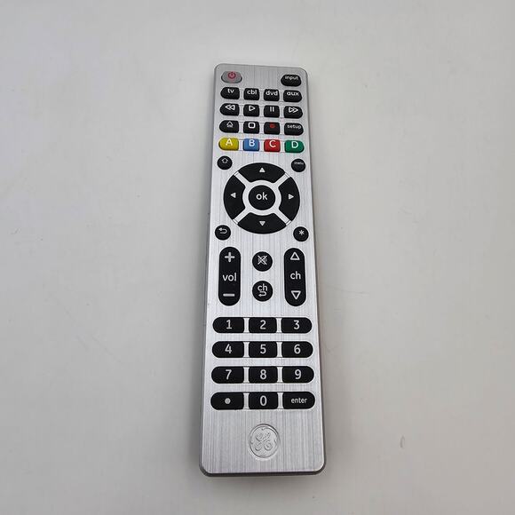 GE Ultra Pro 4 Device Universal Remote Control 33709 EUC Tested Working - Picture 1 of 3